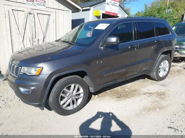 1C4RJFAG0HC663064 2017 JEEP GRAND CHEROKEE - Image 2