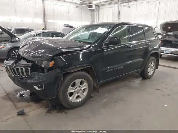 1C4RJFAG0HC671259 2017 JEEP GRAND CHEROKEE - Image 2
