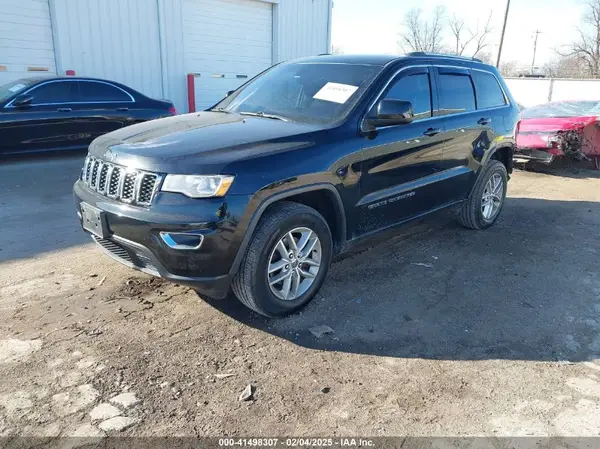 1C4RJFAG0HC674615 2017 JEEP GRAND CHEROKEE - Image 2