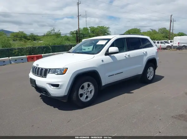 1C4RJFAG0HC719424 2017 JEEP GRAND CHEROKEE - Image 2