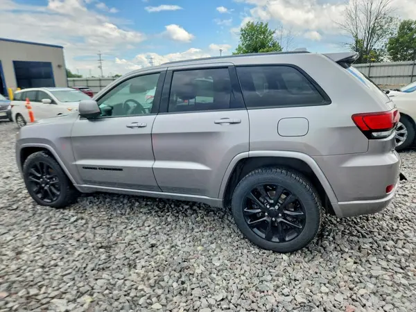 1C4RJFAG0HC767067 2017 JEEP GRAND CHEROKEE - Image 2