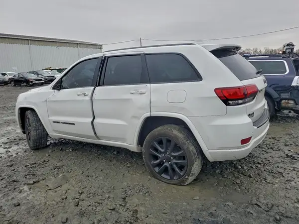 1C4RJFAG0HC821404 2017 JEEP GRAND CHEROKEE - Image 2