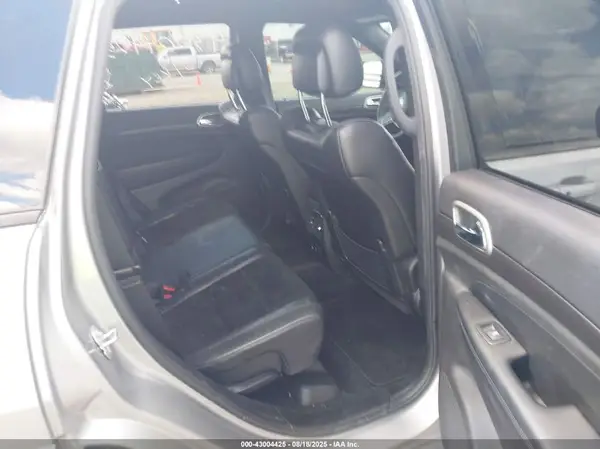 1C4RJFAG0HC864432 2017 JEEP GRAND CHEROKEE - Image 8