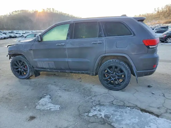 1C4RJFAG0HC910955 2017 JEEP GRAND CHEROKEE - Image 2