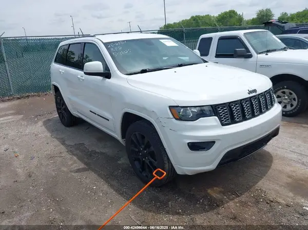 1C4RJFAG0HC925035 2017 JEEP GRAND CHEROKEE - Image 1