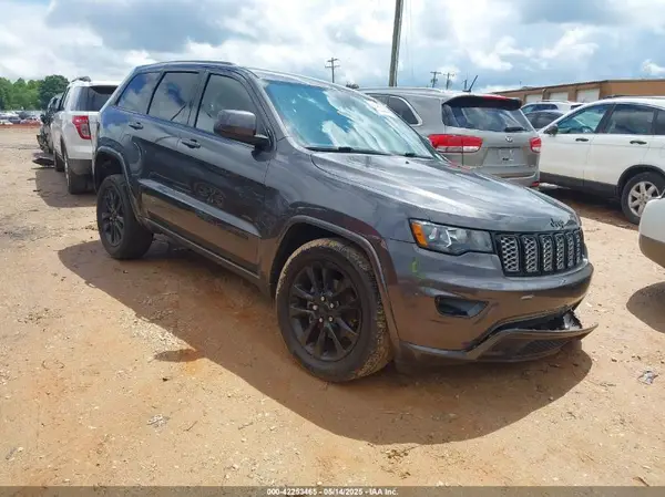 1C4RJFAG0JC123297 2018 JEEP GRAND CHEROKEE - Image 1