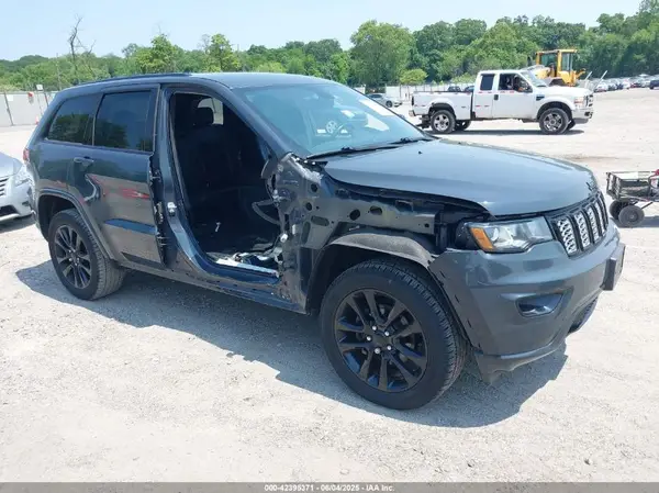 1C4RJFAG0JC155179 2018 JEEP GRAND CHEROKEE - Image 1