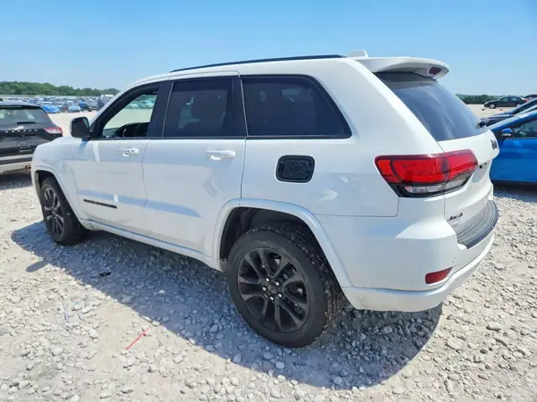 1C4RJFAG0JC206776 2018 JEEP GRAND CHEROKEE - Image 2