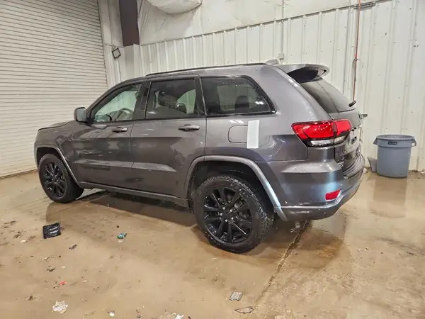 1C4RJFAG0JC234254 2018 JEEP GRAND CHEROKEE - Image 2
