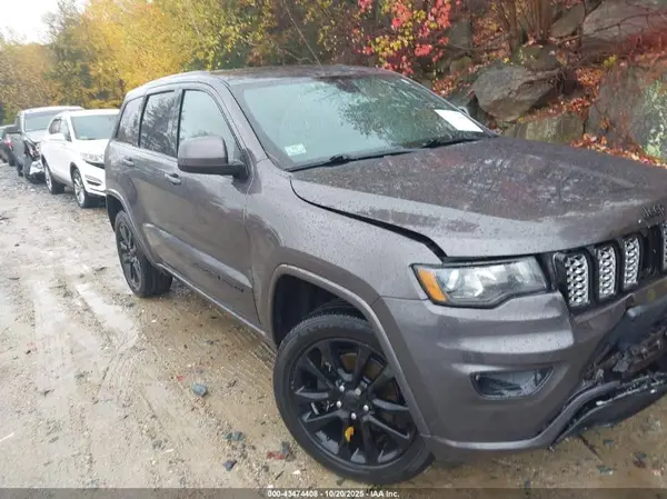 1C4RJFAG0JC249482 2018 JEEP GRAND CHEROKEE - Image 1