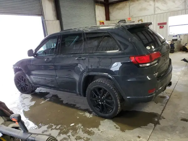 1C4RJFAG0JC264368 2018 JEEP GRAND CHEROKEE - Image 2