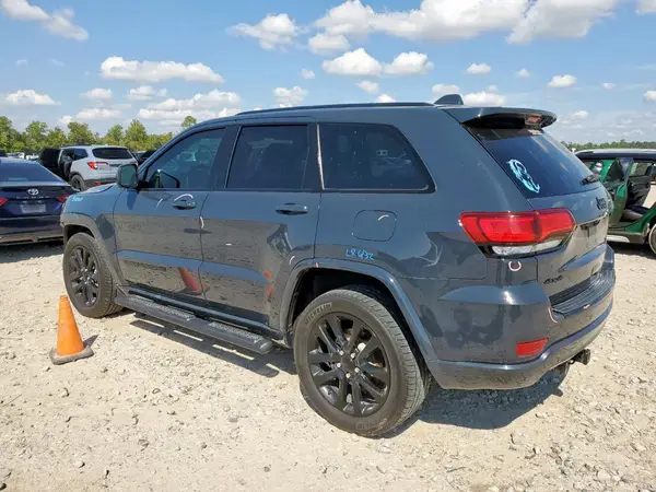 1C4RJFAG0JC294261 2018 JEEP GRAND CHEROKEE - Image 2