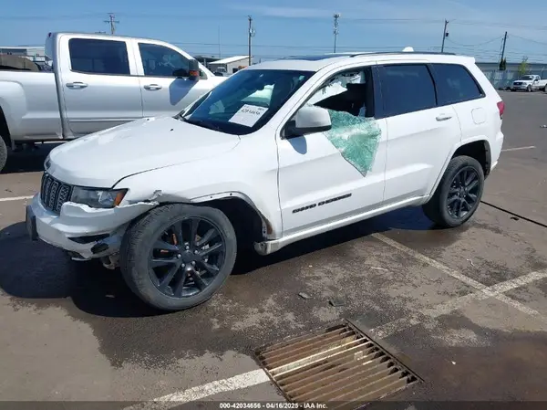 1C4RJFAG0JC296947 2018 JEEP GRAND CHEROKEE - Image 2