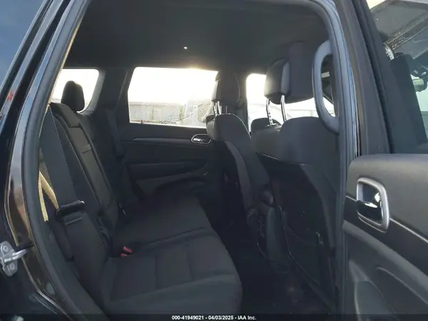 1C4RJFAG0JC305842 2018 JEEP GRAND CHEROKEE - Image 8