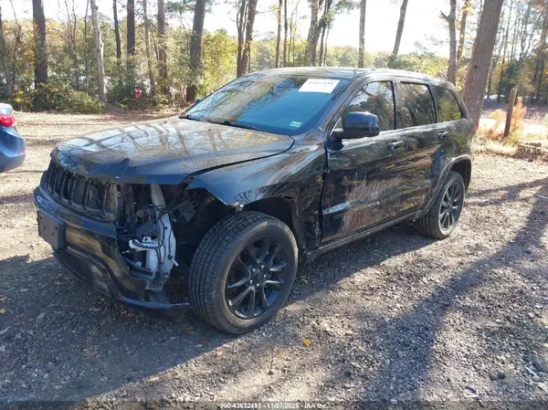 1C4RJFAG0JC336587 2018 JEEP GRAND CHEROKEE - Image 2