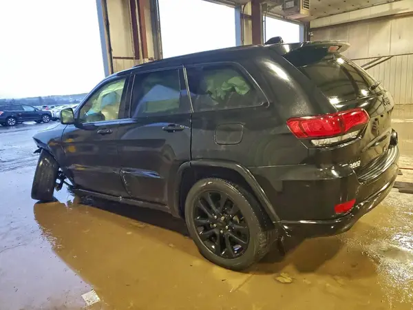 1C4RJFAG0JC357620 2018 JEEP GRAND CHEROKEE - Image 2