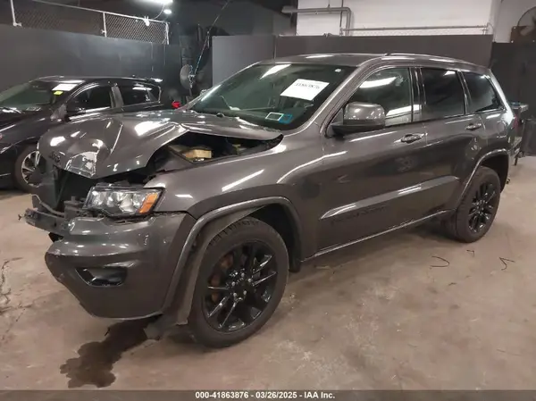 1C4RJFAG0JC367127 2018 JEEP GRAND CHEROKEE - Image 2