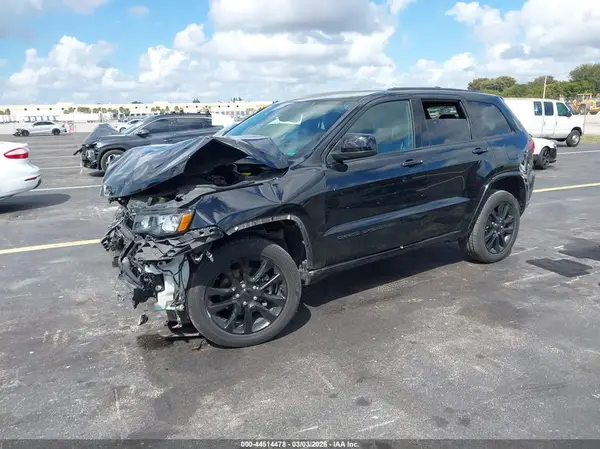 1C4RJFAG0JC376460 2018 JEEP GRAND CHEROKEE - Image 2
