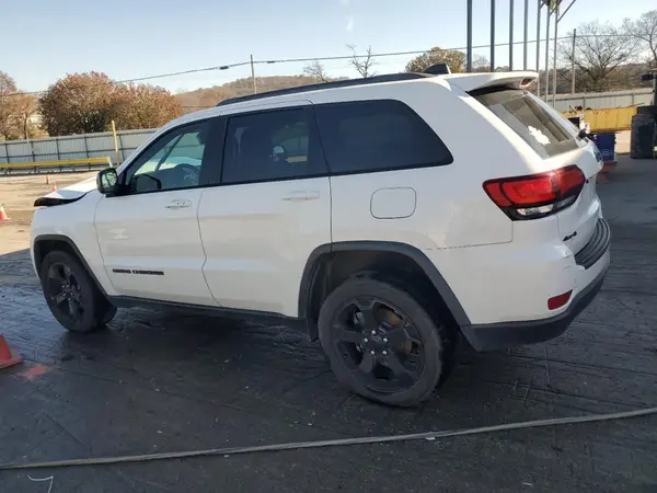 1C4RJFAG0JC377656 2018 JEEP GRAND CHEROKEE - Image 2