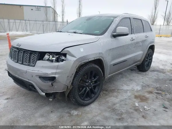 1C4RJFAG0JC417931 2018 JEEP GRAND CHEROKEE - Image 2
