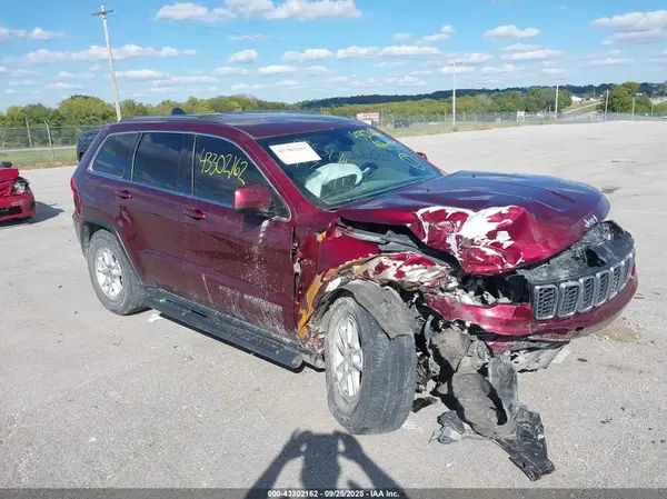 1C4RJFAG0JC431957 2018 JEEP GRAND CHEROKEE - Image 1