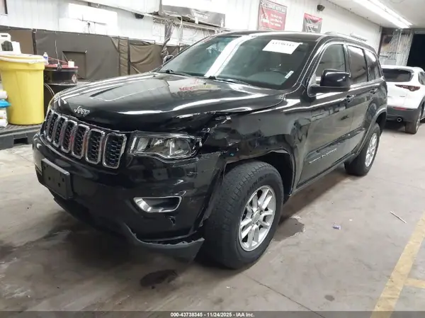 1C4RJFAG0JC432039 2018 JEEP GRAND CHEROKEE - Image 2