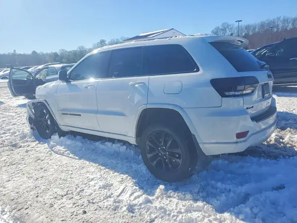 1C4RJFAG0JC491835 2018 JEEP GRAND CHEROKEE - Image 2