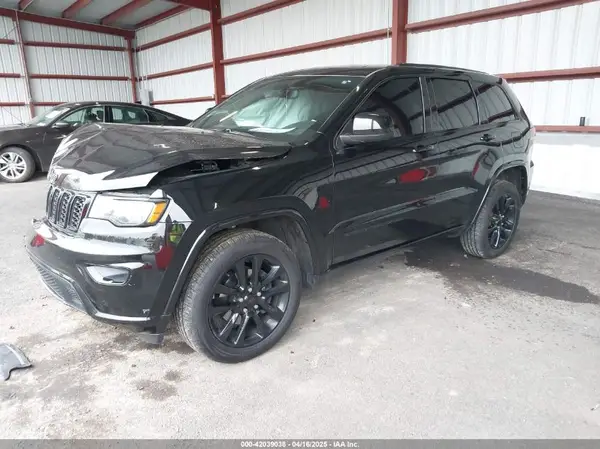 1C4RJFAG0KC565739 2019 JEEP GRAND CHEROKEE - Image 2