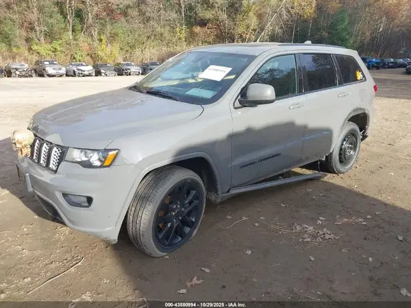 1C4RJFAG0KC702064 2019 JEEP GRAND CHEROKEE - Image 2