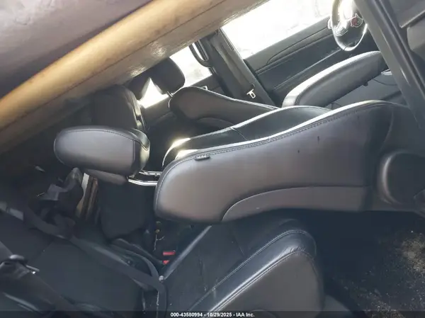 1C4RJFAG0KC702064 2019 JEEP GRAND CHEROKEE - Image 8