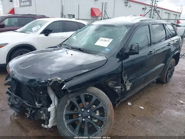1C4RJFAG0KC703635 2019 JEEP GRAND CHEROKEE - Image 2