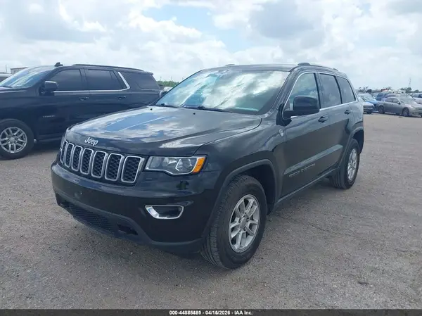 1C4RJFAG0KC748641 2019 JEEP GRAND CHEROKEE - Image 2