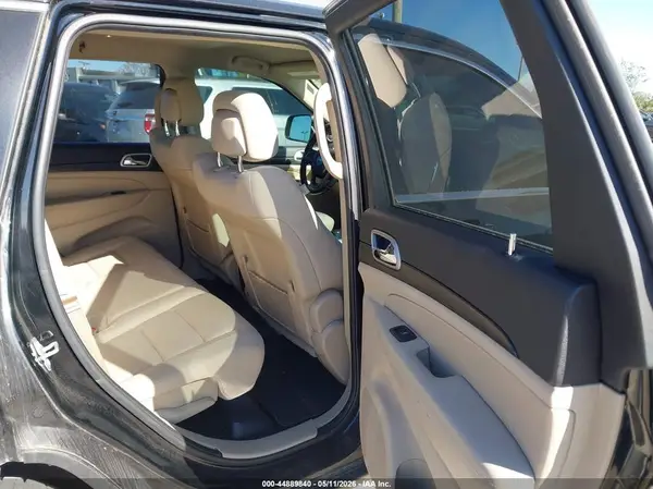 1C4RJFAG0LC142774 2020 JEEP GRAND CHEROKEE - Image 8