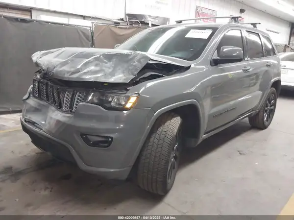 1C4RJFAG0LC163818 2020 JEEP GRAND CHEROKEE - Image 2