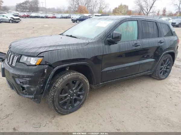 1C4RJFAG0LC254944 2020 JEEP GRAND CHEROKEE - Image 2