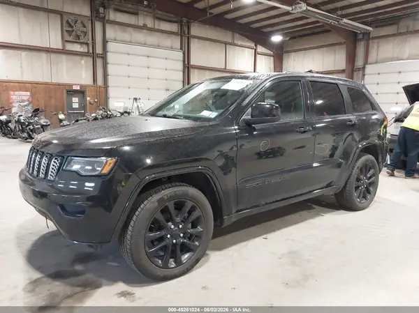 1C4RJFAG0LC293453 2020 JEEP GRAND CHEROKEE - Image 2