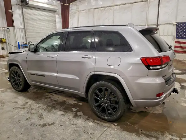 1C4RJFAG0LC408939 2020 JEEP GRAND CHEROKEE - Image 2