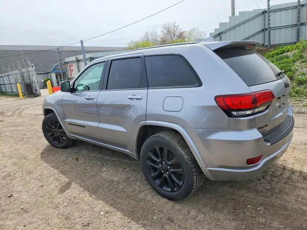 1C4RJFAG0LC436515 2020 JEEP GRAND CHEROKEE - Image 2