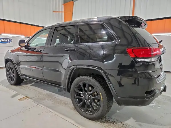 1C4RJFAG0MC684121 2021 JEEP GRAND CHEROKEE - Image 2