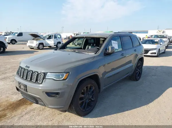 1C4RJFAG0MC775986 2021 JEEP GRAND CHEROKEE - Image 2
