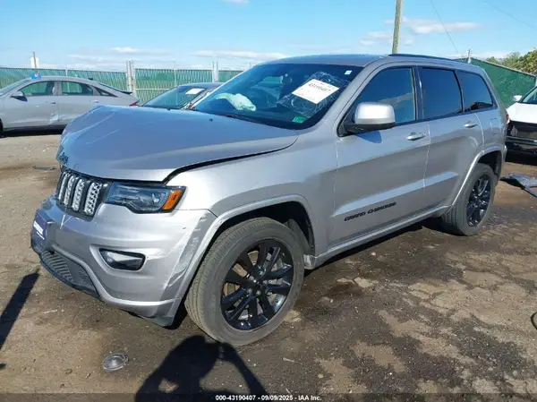 1C4RJFAG0MC777530 2021 JEEP GRAND CHEROKEE - Image 2