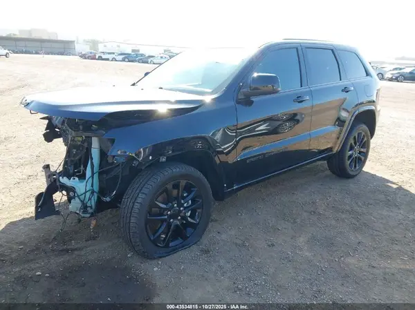 1C4RJFAG0MC797602 2021 JEEP GRAND CHEROKEE - Image 2