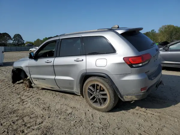 1C4RJFAG1HC624161 2017 JEEP GRAND CHEROKEE - Image 2