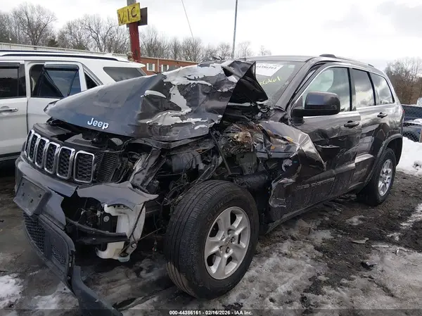 1C4RJFAG1HC676146 2017 JEEP GRAND CHEROKEE - Image 2
