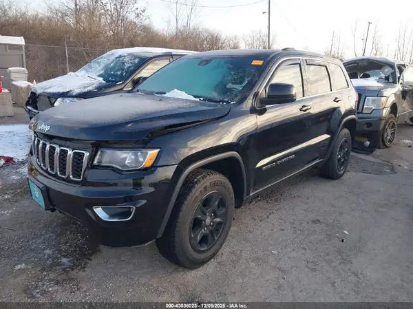 1C4RJFAG1HC730397 2017 JEEP GRAND CHEROKEE - Image 2