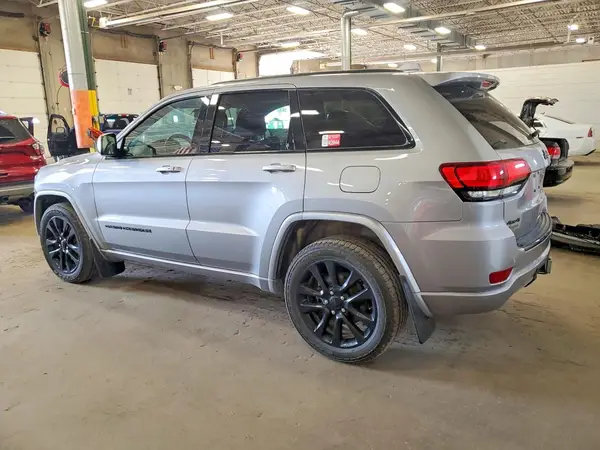 1C4RJFAG1HC734370 2017 JEEP GRAND CHEROKEE - Image 2