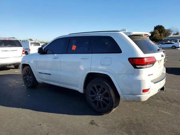 1C4RJFAG1HC749029 2017 JEEP GRAND CHEROKEE - Image 2