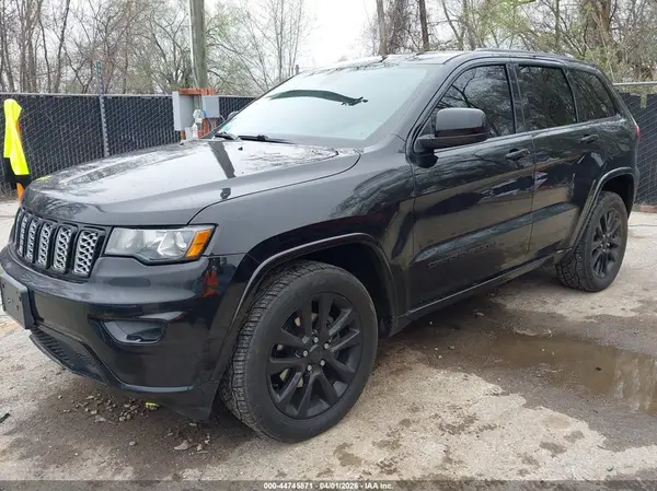 1C4RJFAG1HC751721 2017 JEEP GRAND CHEROKEE - Image 2