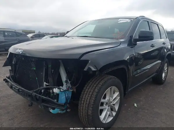 1C4RJFAG1HC835036 2017 JEEP GRAND CHEROKEE - Image 2