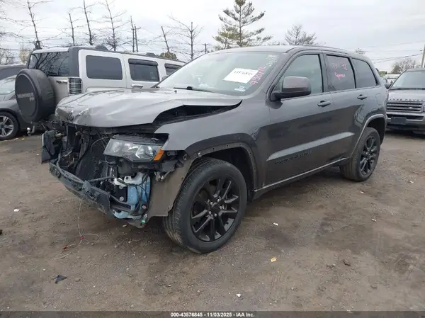 1C4RJFAG1HC924895 2017 JEEP GRAND CHEROKEE - Image 2